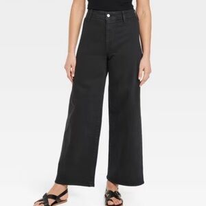 Universal Thread Black Wide-Leg Jeans